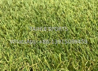 العشب الاصطناعي 25mm 30mm 35mm لميدان كرة القدم المصغرة الحديقة الملعب الخارجي