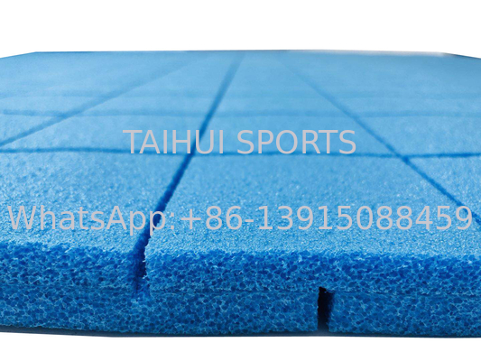 ملعب كرة القدم الصفائح الرغوة Crosslink 10mm Shockpad تحتوي على معيار FIFA