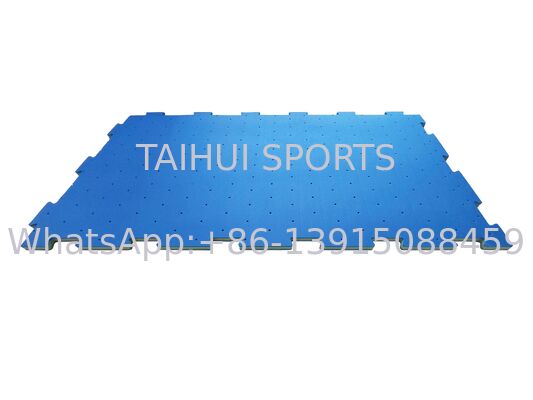 مساحة اللعب من رغوة PE مدفعة صدمة متداخلة مع 1-3m HIC / CFH للحماية من الإصابات 30mm -50mm سمك تحت العشب الاصطناعي